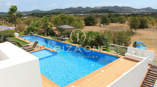 Preciosa villa de lujo para vacaciones cerca de Ibiza en venta, Ibiza - Preciosa villa de lujo para vacaciones cerca de Ibiza en alquiler, Ibiza