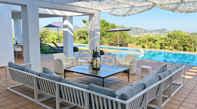Preciosa villa de lujo para vacaciones cerca de Ibiza en venta, Ibiza - Preciosa villa de lujo para vacaciones cerca de Ibiza en alquiler, Ibiza