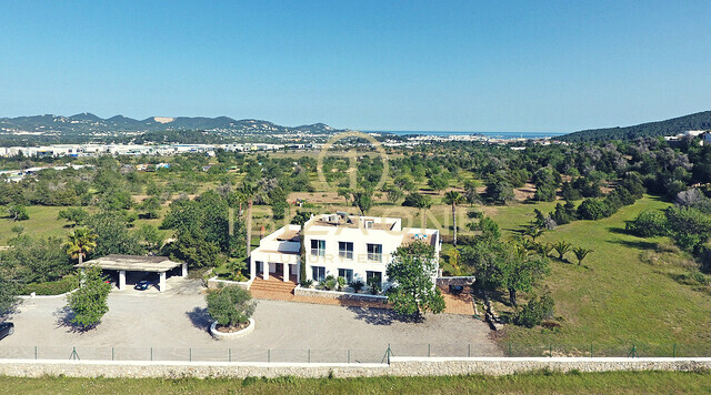 Preciosa villa de lujo para vacaciones cerca de Ibiza en venta, Ibiza - Preciosa villa de lujo para vacaciones cerca de Ibiza en alquiler, Ibiza