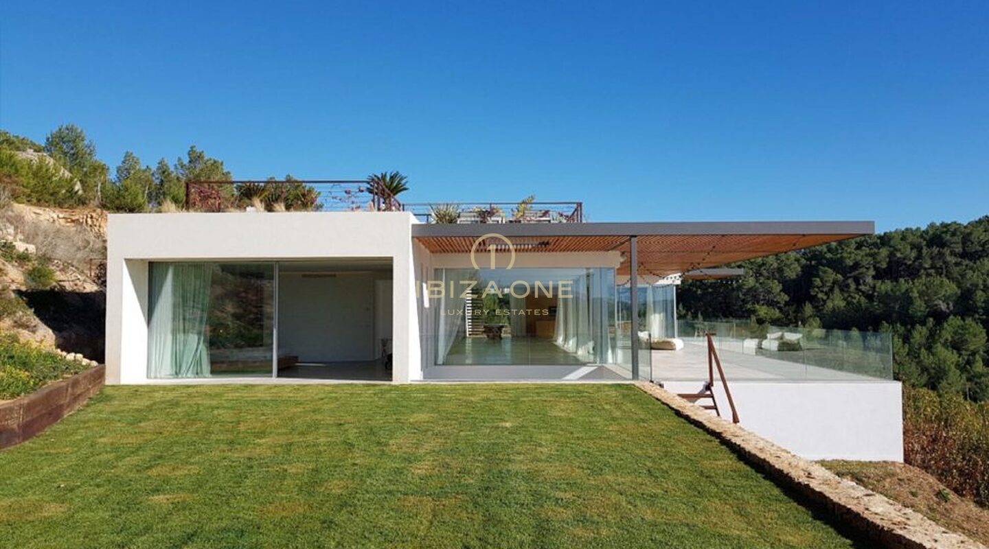 Newly built luxury villa close to Ibiza with sea views and sunset views for sale, Ibiza - Newly built luxury villa close to Ibiza with sea views and sunset views for rent, Ibiza