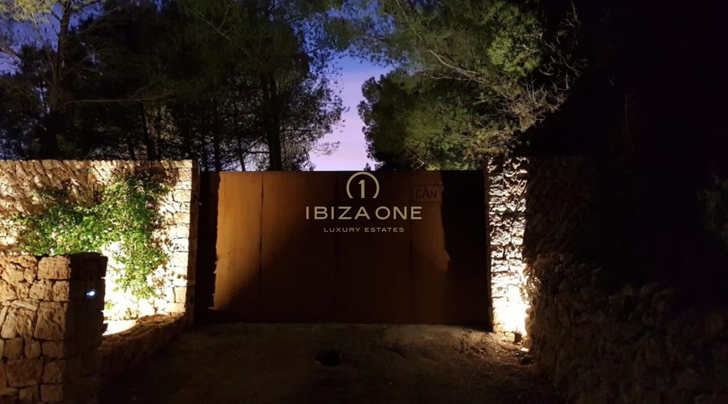Newly built luxury villa close to Ibiza with sea views and sunset views for sale, Ibiza - Newly built luxury villa close to Ibiza with sea views and sunset views for rent, Ibiza