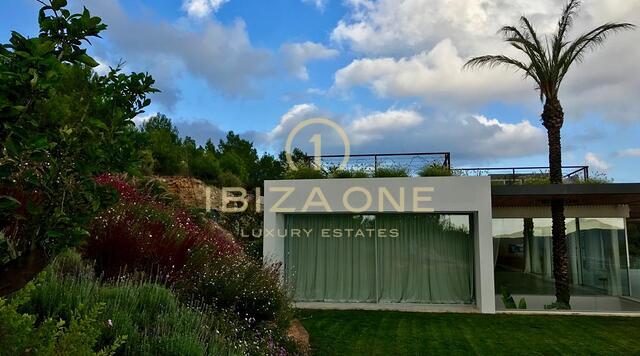 Villa de lujo de nueva construcción cerca de Ibiza con vistas al mar y al atardecer en venta, Ibiza - Villa de lujo de nueva construcción cerca de Ibiza con vistas al mar y al atardecer en alquiler, Ibiza
