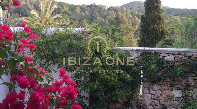 Authentique finca de luxe avec court de tennis près d'Ibiza à vendre, Ibiza - Authentique finca de luxe avec court de tennis près d'Ibiza à louer, Ibiza