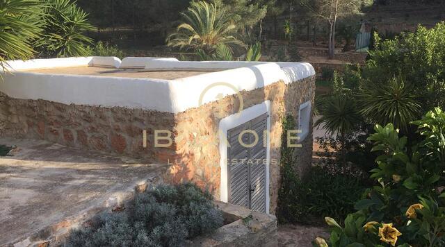 Authentische Luxusfinca mit Tennisplatz nahe Ibiza-Stadt zu verkaufen, Ibiza - Authentische Luxusfinca mit Tennisplatz nahe Ibiza-Stadt zu vermieten, Ibiza