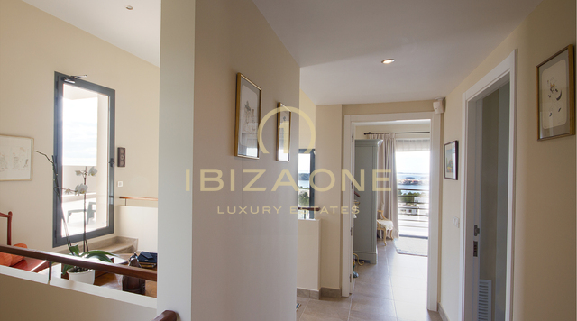 Villa moderna con vista mare vicino alla città di Ibiza e Talamanca in vendita, Ibiza - Villa moderna con vista mare vicino alla città di Ibiza e Talamanca in affitto, Ibiza
