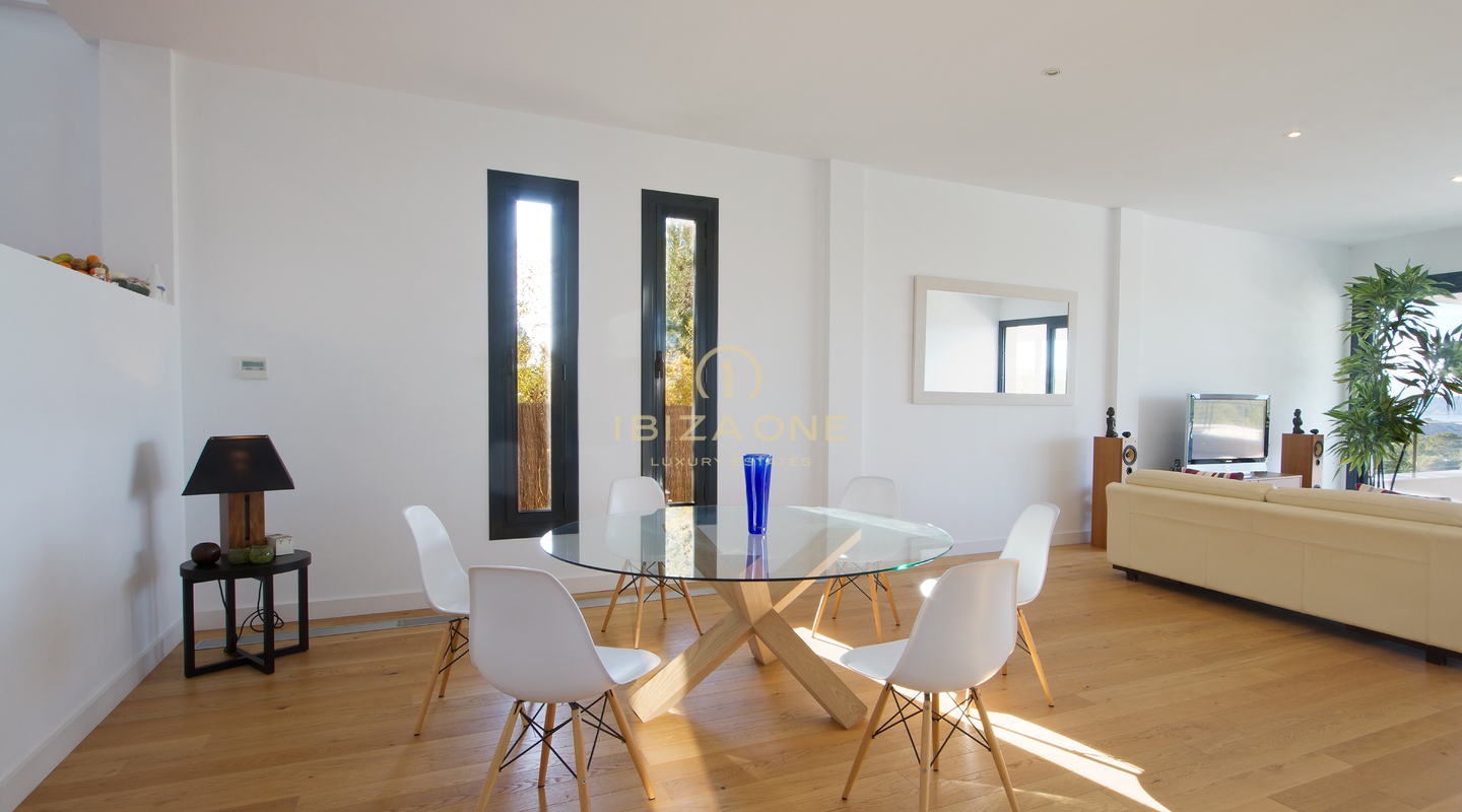 Villa moderna con vista mare vicino alla città di Ibiza e Talamanca in vendita, Ibiza - Villa moderna con vista mare vicino alla città di Ibiza e Talamanca in affitto, Ibiza