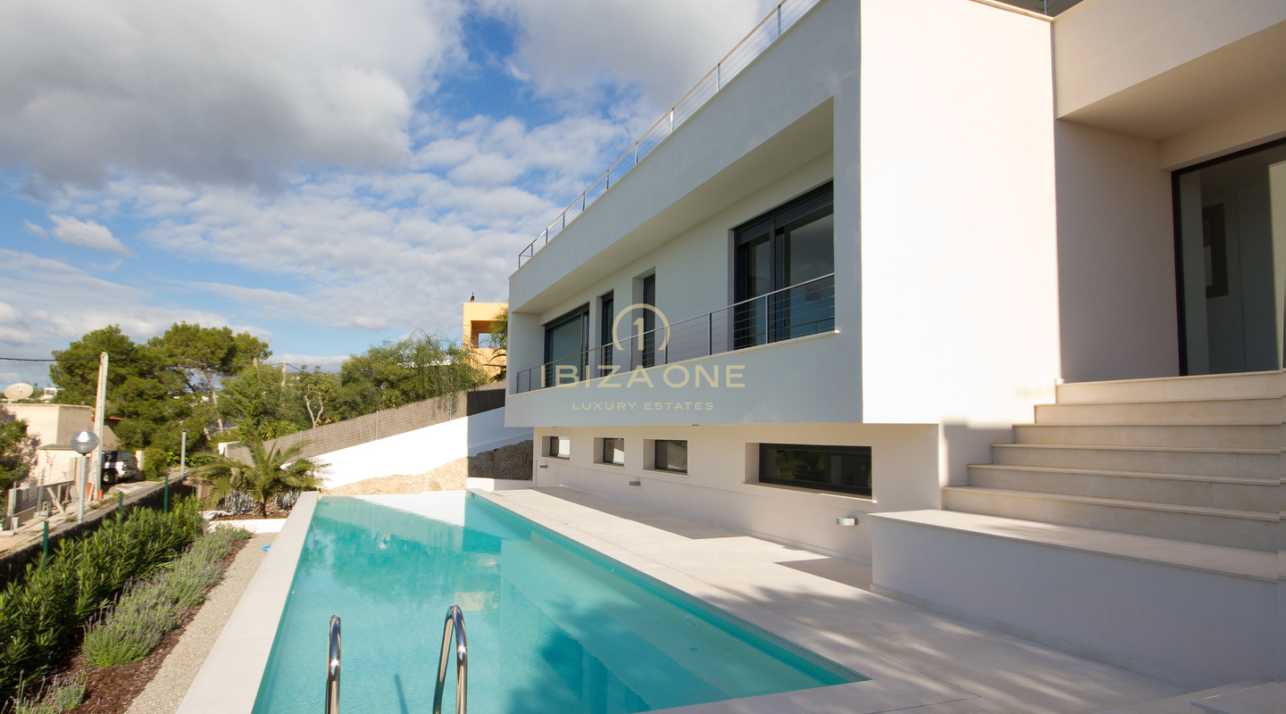 Moderne Villa mit Meerblick in der Nähe von Ibiza-Stadt und Talamanca zu verkaufen, Ibiza - Moderne Villa mit Meerblick in der Nähe von Ibiza-Stadt und Talamanca zu vermieten, Ibiza