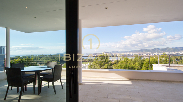 Modern villa with sea views close to Ibiza town and Talamanca for sale, Ibiza - Modern villa with sea views close to Ibiza town and Talamanca for rent, Ibiza