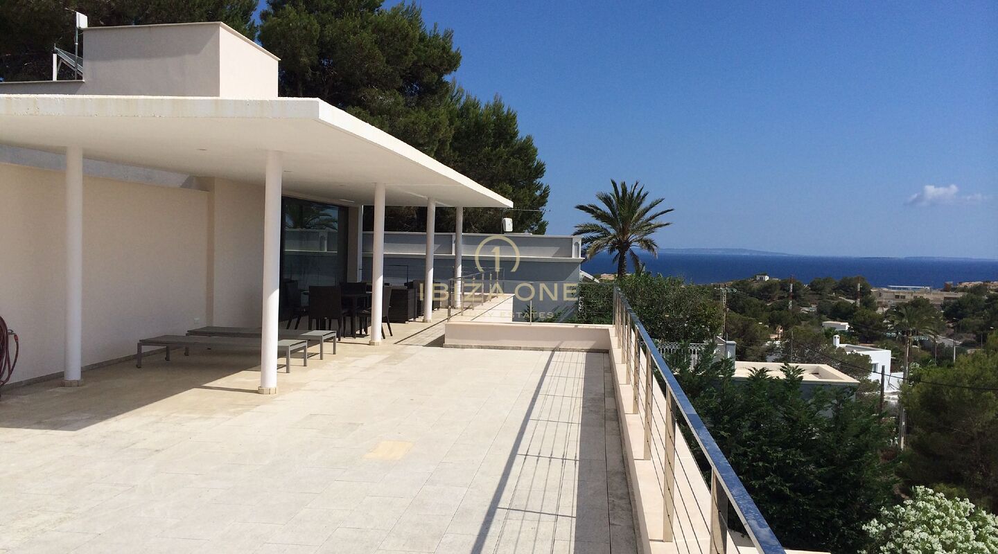 Moderne Villa mit Meerblick in der Nähe von Ibiza-Stadt und Talamanca zu verkaufen, Ibiza - Moderne Villa mit Meerblick in der Nähe von Ibiza-Stadt und Talamanca zu vermieten, Ibiza