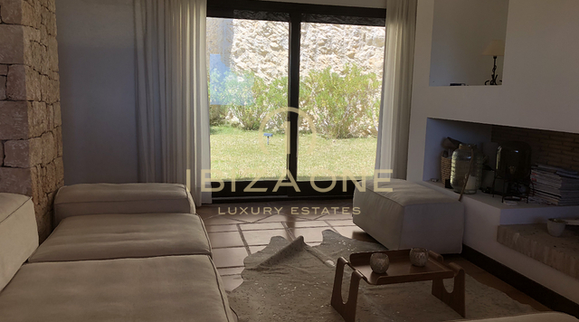 Due bellissimi terreni con una casa su ogni terreno con una vista fantastica sulle baie di Es Cubells, Cala Jondal verso Formentera in vendita, Ibiza - Due bellissimi terreni con una casa su ogni terreno con una vista fantastica sulle baie di Es Cubells, Cala Jondal verso Formentera in affitto, Ibiza