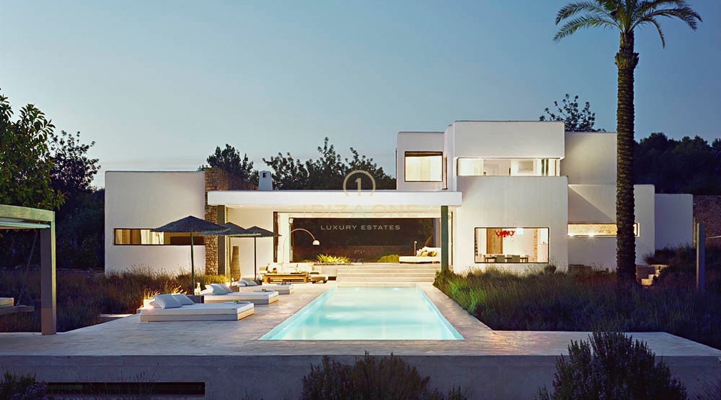 Villa de luxe moderne en pleine nature à proximité de la ville d'Ibiza à vendre, Ibiza - Villa de luxe moderne en pleine nature à proximité de la ville d'Ibiza à louer, Ibiza