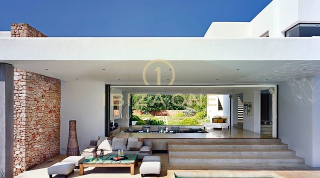 Moderne Luxusvilla inmitten der Natur in der Nähe von Ibiza-Stadt zu verkaufen, Ibiza - Moderne Luxusvilla inmitten der Natur in der Nähe von Ibiza-Stadt zu vermieten, Ibiza