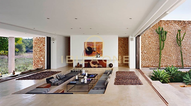 Moderne Luxusvilla inmitten der Natur in der Nähe von Ibiza-Stadt zu verkaufen, Ibiza - Moderne Luxusvilla inmitten der Natur in der Nähe von Ibiza-Stadt zu vermieten, Ibiza