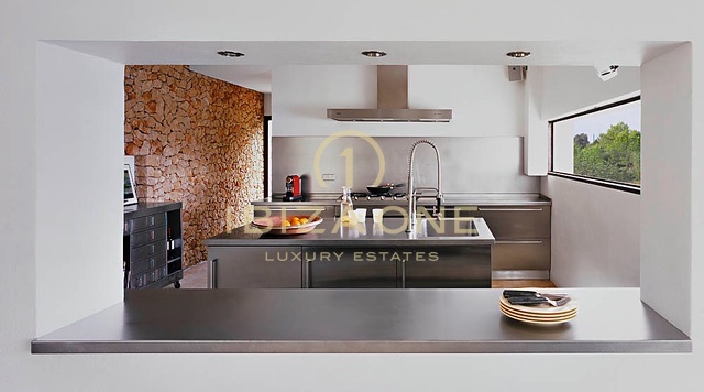 Modern luxury villa surrounded by nature close to Ibiza town for sale, Ibiza - Modern luxury villa surrounded by nature close to Ibiza town for rent, Ibiza