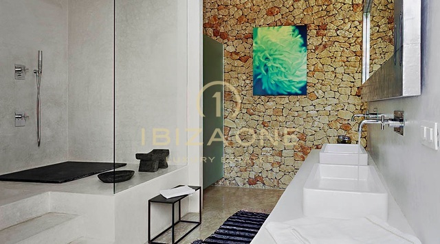Moderna villa di lusso immersa nella natura vicino alla città di Ibiza in vendita, Ibiza - Moderna villa di lusso immersa nella natura vicino alla città di Ibiza in affitto, Ibiza