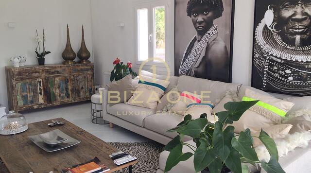 Luxury villa with sea views in Cala Jondal for sale, Ibiza - Luxury villa with sea views in Cala Jondal for rent, Ibiza