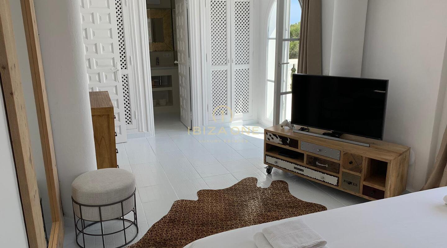 Villa di lusso con vista mare a Cala Jondal in vendita, Ibiza - Villa di lusso con vista mare a Cala Jondal in affitto, Ibiza