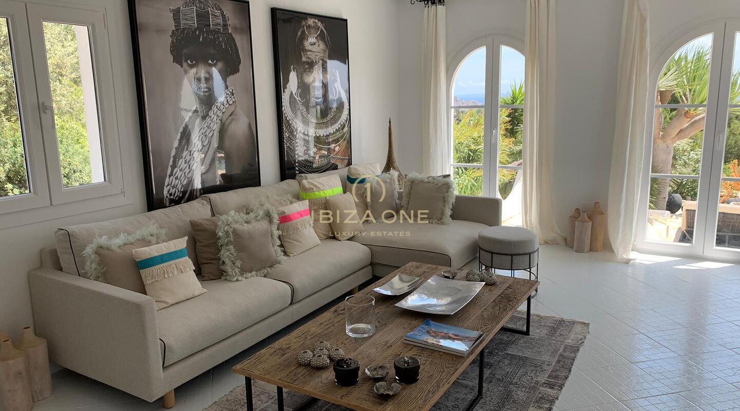 Villa de luxe avec vue sur la mer à Cala Jondal à vendre, Ibiza - Villa de luxe avec vue sur la mer à Cala Jondal à louer, Ibiza