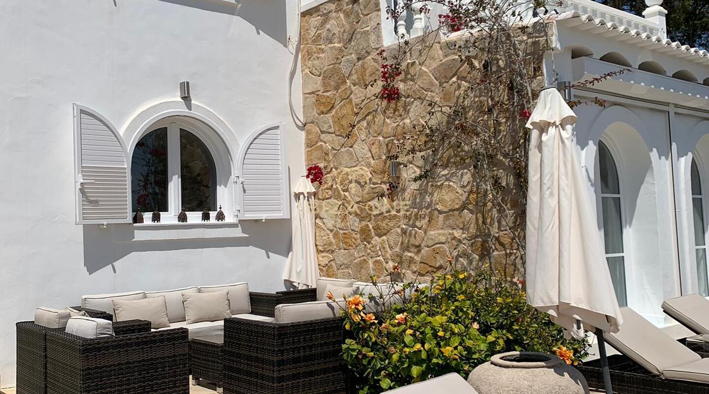 Villa de luxe avec vue sur la mer à Cala Jondal à vendre, Ibiza - Villa de luxe avec vue sur la mer à Cala Jondal à louer, Ibiza