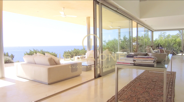 Maison d'eau très moderne avec double plafond dans le quartier très recherché de Porroig à vendre, Ibiza - Maison d'eau très moderne avec double plafond dans le quartier très recherché de Porroig à louer, Ibiza