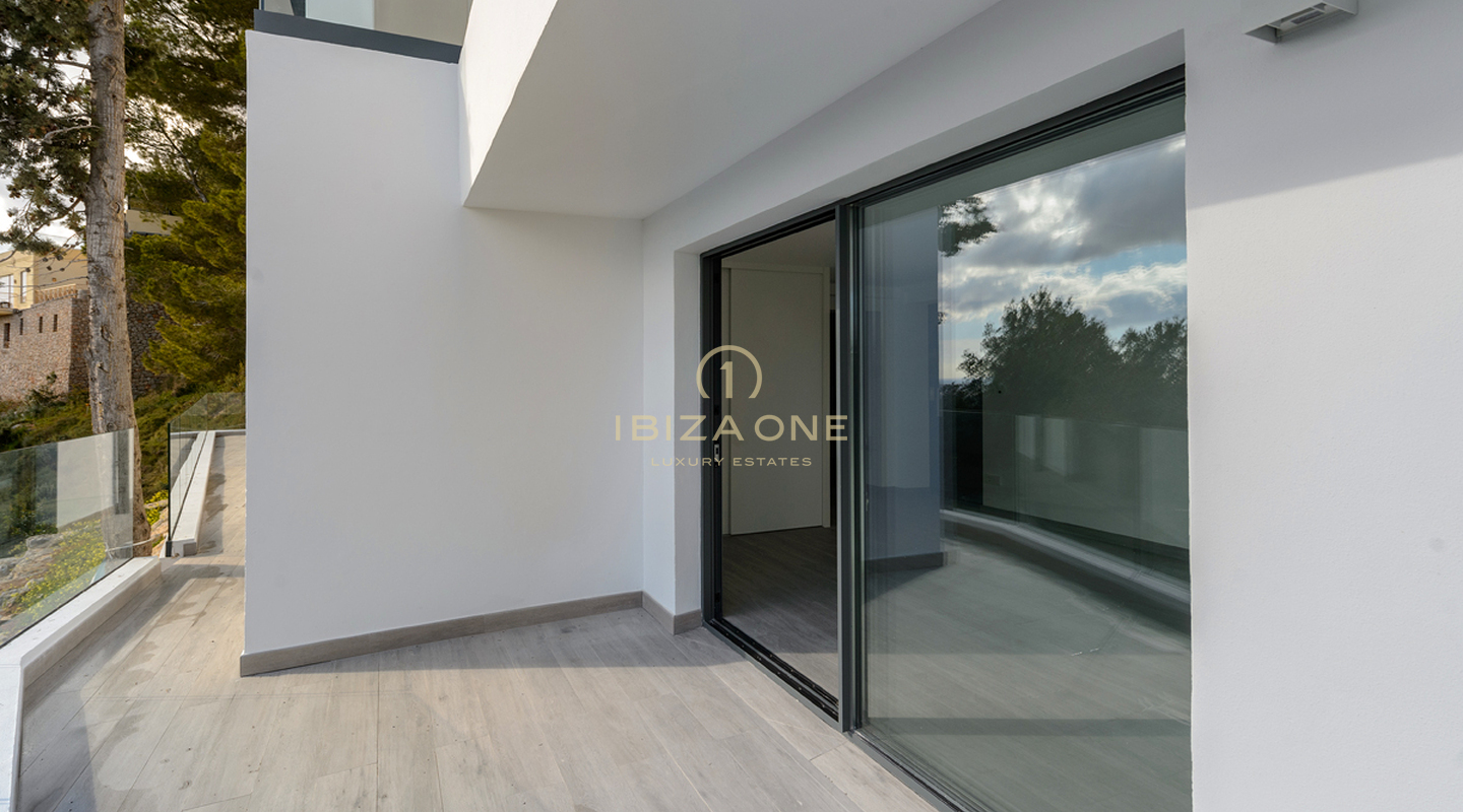 Moderne, onlangs gerenoveerde luxe villa met volledige privacy in Can Furnet met uitzicht op zee en Dalt Vila te koop, Ibiza - Moderne, onlangs gerenoveerde luxe villa met volledige privacy in Can Furnet met uitzicht op zee en Dalt Vila te huur, Ibiza