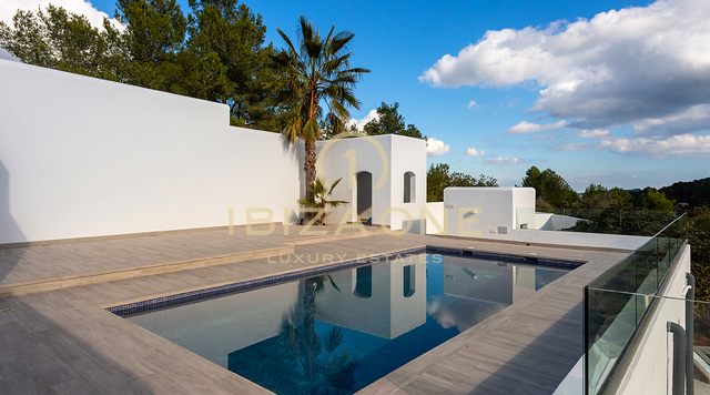 Moderna villa di lusso recentemente ristrutturata con totale privacy a Can Furnet con vista sul mare e Dalt Vila in vendita, Ibiza - Moderna villa di lusso recentemente ristrutturata con totale privacy a Can Furnet con vista sul mare e Dalt Vila in affitto, Ibiza