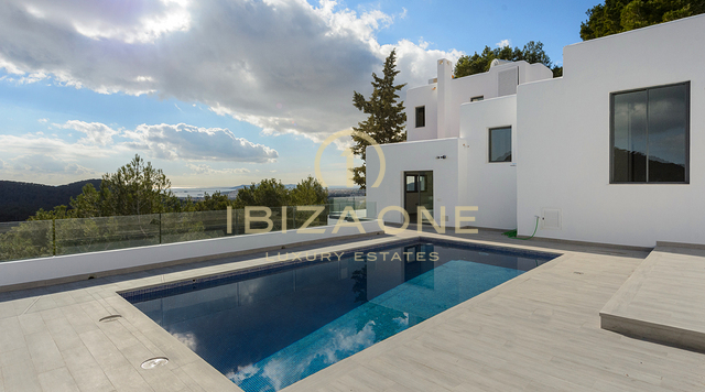 Moderna villa di lusso recentemente ristrutturata con totale privacy a Can Furnet con vista sul mare e Dalt Vila in vendita, Ibiza - Moderna villa di lusso recentemente ristrutturata con totale privacy a Can Furnet con vista sul mare e Dalt Vila in affitto, Ibiza