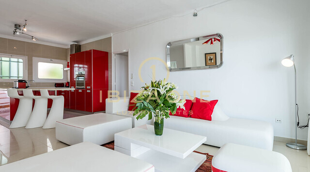 Villa moderne avec vue sur la mer à vendre à Can Furnet, Ibiza - Villa moderne avec vue sur la mer à louer à Can Furnet, Ibiza