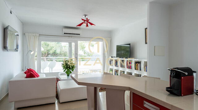 Villa moderne avec vue sur la mer à vendre à Can Furnet, Ibiza - Villa moderne avec vue sur la mer à louer à Can Furnet, Ibiza