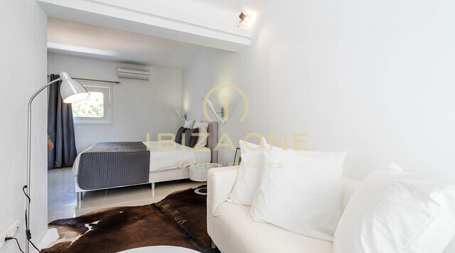 Moderne villa met zeezicht in Can Furnet te koop, Ibiza - Moderne villa met zeezicht in Can Furnet te huur, Ibiza