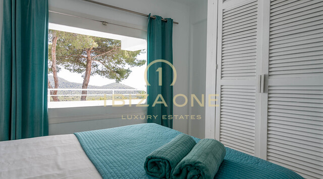 Moderna villa con vista mare a Can Furnet in vendita, Ibiza - Moderna villa con vista mare a Can Furnet in affitto, Ibiza