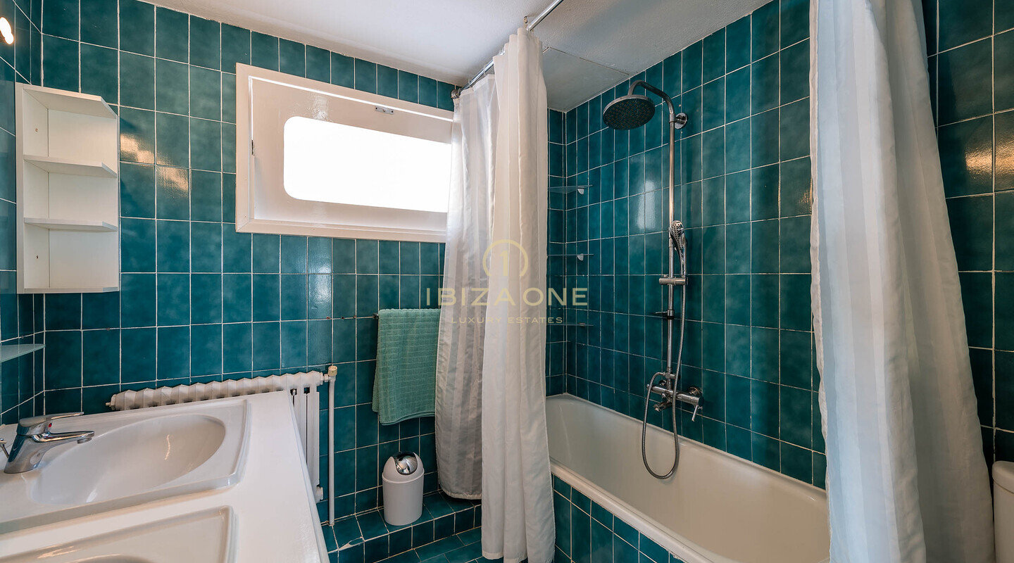 Modern sea view villa in Can Furnet for sale, Ibiza - Modern sea view villa in Can Furnet for rent, Ibiza