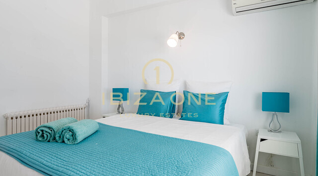 Villa moderne avec vue sur la mer à vendre à Can Furnet, Ibiza - Villa moderne avec vue sur la mer à louer à Can Furnet, Ibiza