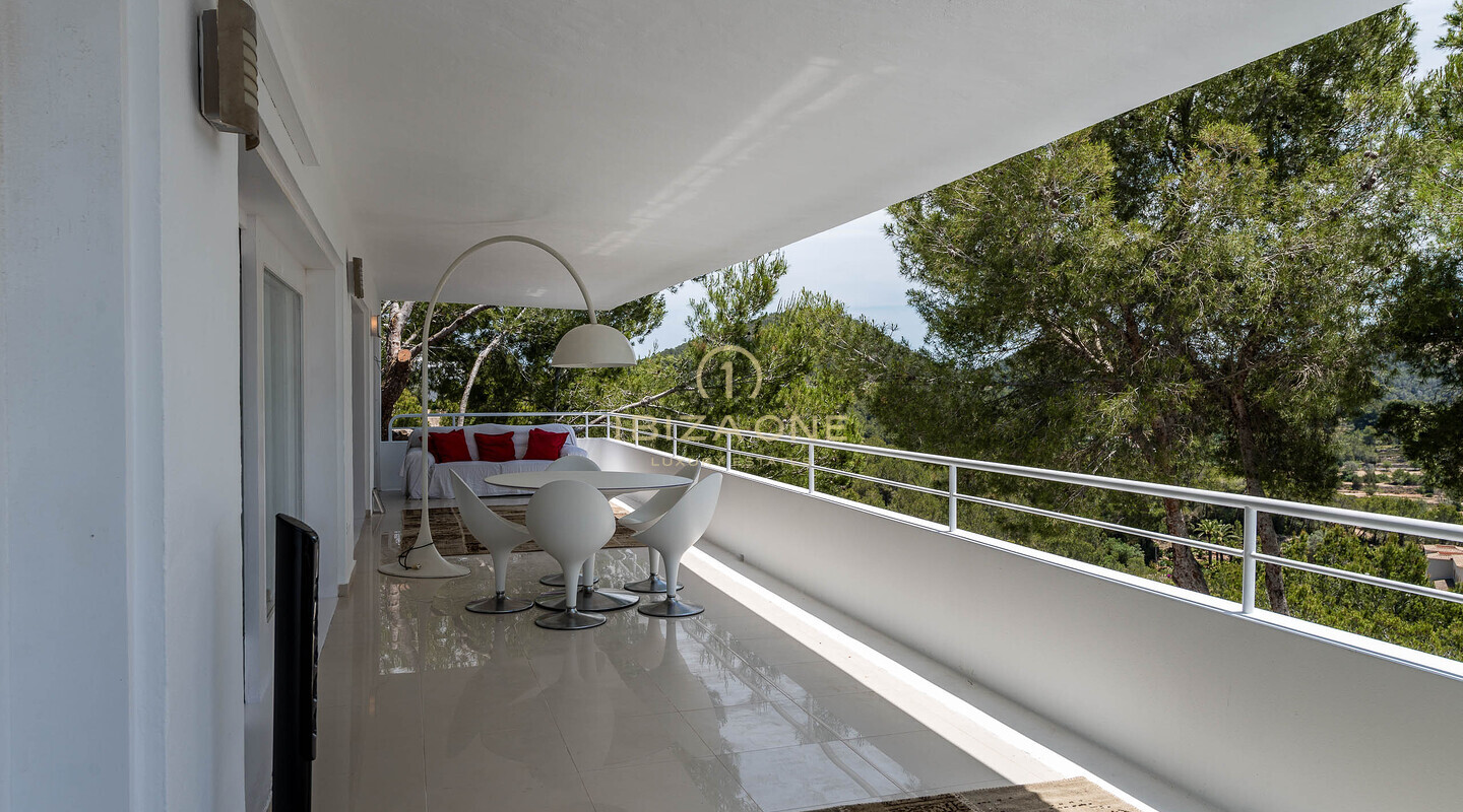 Villa moderne avec vue sur la mer à vendre à Can Furnet, Ibiza - Villa moderne avec vue sur la mer à louer à Can Furnet, Ibiza