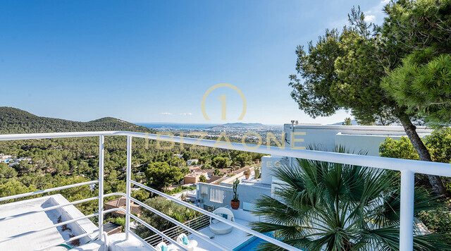 Moderna villa con vista mare a Can Furnet in vendita, Ibiza - Moderna villa con vista mare a Can Furnet in affitto, Ibiza