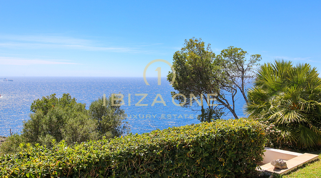 Exclusiva propiedad con vistas al mar y piscina de agua salada en venta en Mallorca - Exclusiva propiedad con vistas al mar y piscina de agua salada en alquiler en Mallorca