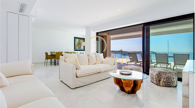 Villa in erster Meereslinie mit privatem Meerzugang und separatem Gästeapartment auf Mallorca zu verkaufen, Mallorca - Villa in erster Meereslinie mit privatem Meerzugang und separatem Gästeapartment auf Mallorca zu vermieten, Mallorca