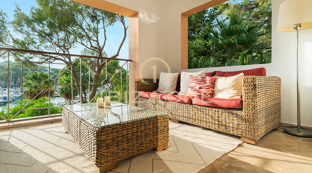 Mediterrane Villa in erster Meereslinie mit direktem Zugang zum Yachthafen auf Mallorca zu verkaufen, Mallorca - Mediterrane Villa in erster Meereslinie mit direktem Zugang zum Yachthafen auf Mallorca zu vermieten, Mallorca