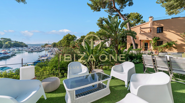 Villa mediterránea en primera línea con acceso directo al puerto deportivo de Mallorca en venta, Mallorca - Villa mediterránea en primera línea con acceso directo al puerto deportivo de Mallorca en alquiler, Mallorca
