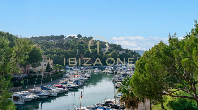 Mediterranean frontline villa with direct access to the marina in Mallorca for sale, Mallorca - Mediterranean frontline villa with direct access to the marina in Mallorca for rent, Mallorca