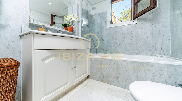 Villa aan de Middellandse Zee met directe toegang tot de jachthaven op Mallorca te koop, Mallorca - Villa aan de Middellandse Zee met directe toegang tot de jachthaven op Mallorca te huur, Mallorca