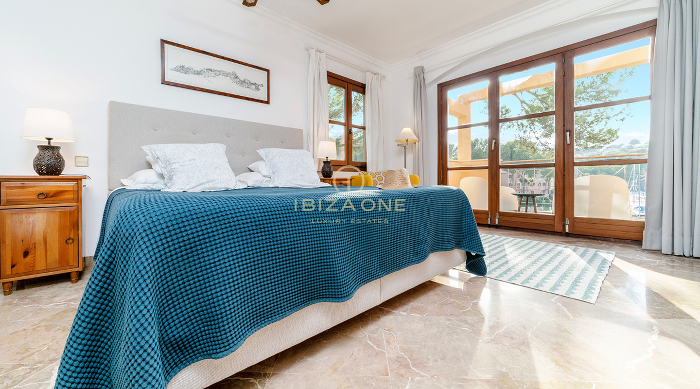 Villa aan de Middellandse Zee met directe toegang tot de jachthaven op Mallorca te koop, Mallorca - Villa aan de Middellandse Zee met directe toegang tot de jachthaven op Mallorca te huur, Mallorca