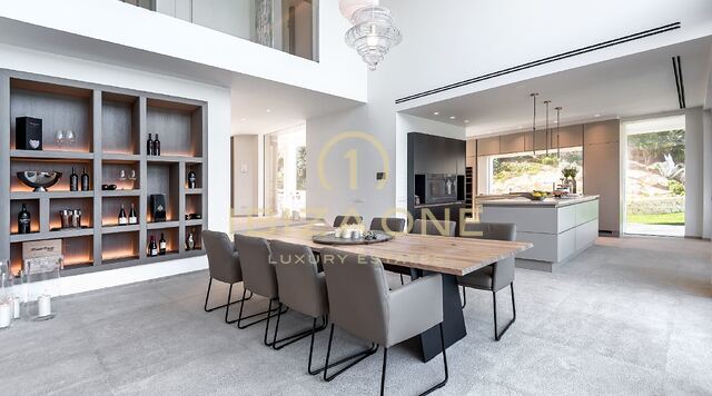 First line luxury property with separate guest apartment in Mallorca for sale, Mallorca - First line luxury property with separate guest apartment in Mallorca for rent, Mallorca