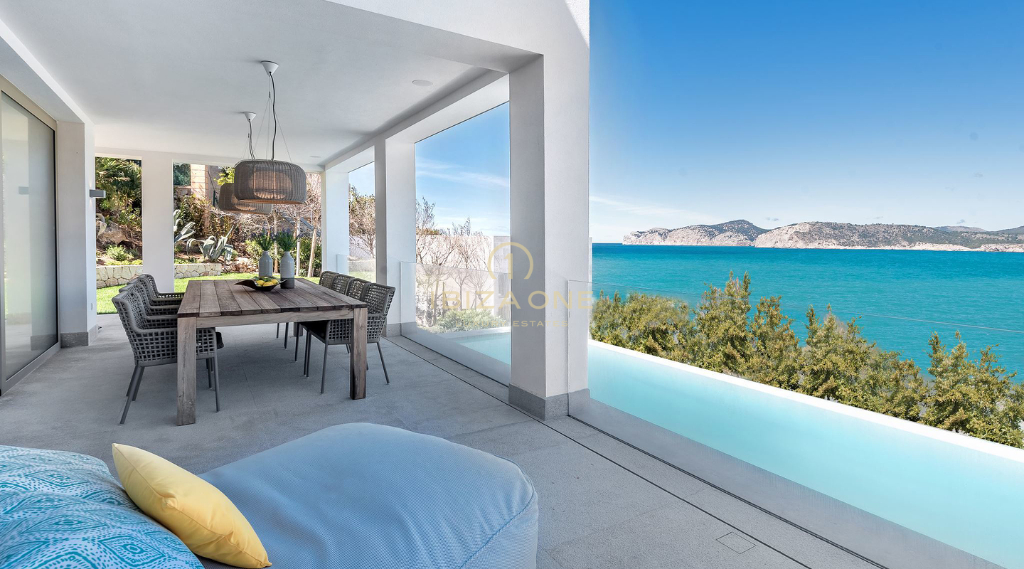 Proprietà di lusso in prima linea con appartamento per gli ospiti separato in vendita a Maiorca, Maiorca - Proprietà di lusso in prima linea con appartamento per gli ospiti separato in affitto a Maiorca, Maiorca