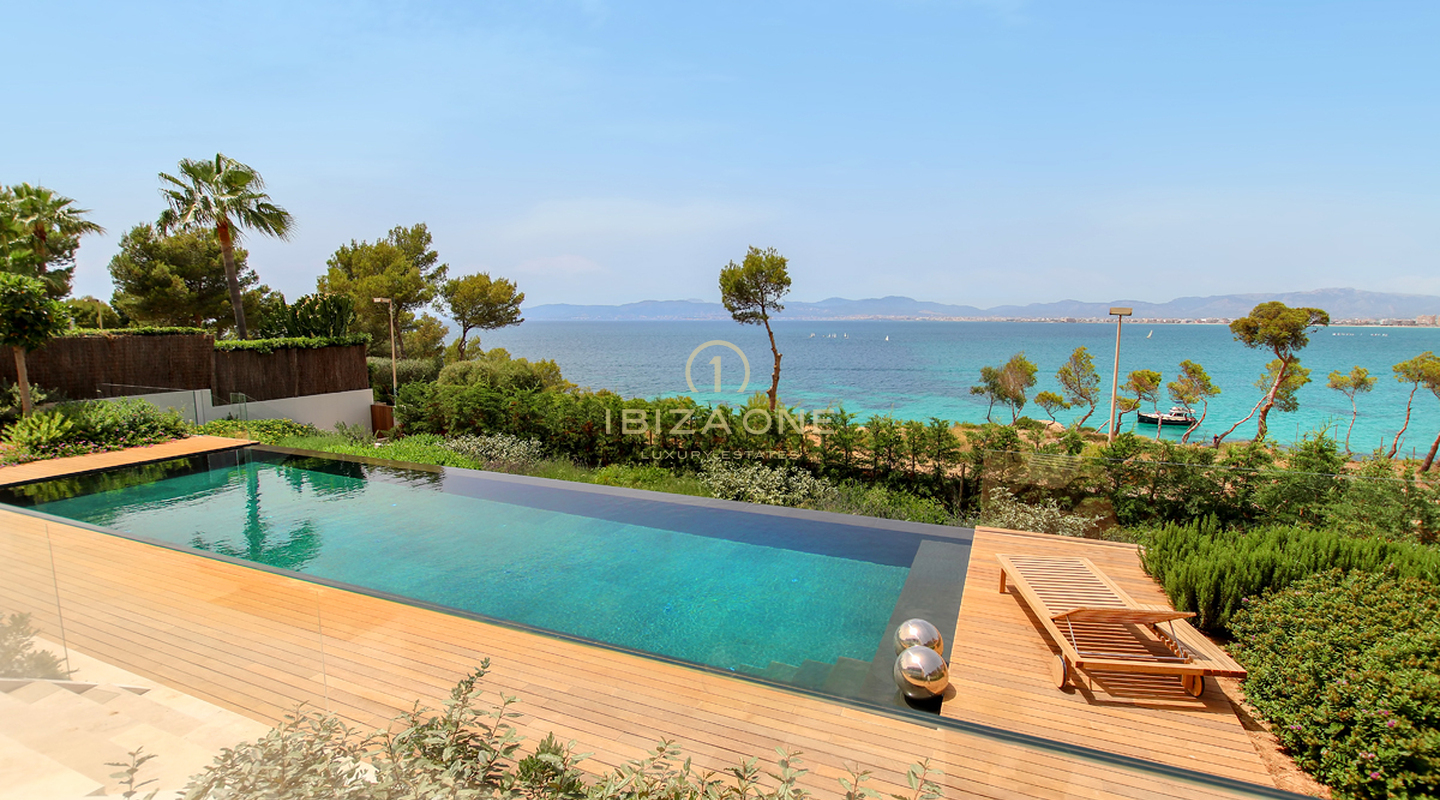 Villa di lusso di nuova costruzione in prima linea con architettura moderna in vendita a Maiorca, Maiorca - Villa di lusso di nuova costruzione in prima linea con architettura moderna in affitto a Maiorca, Maiorca