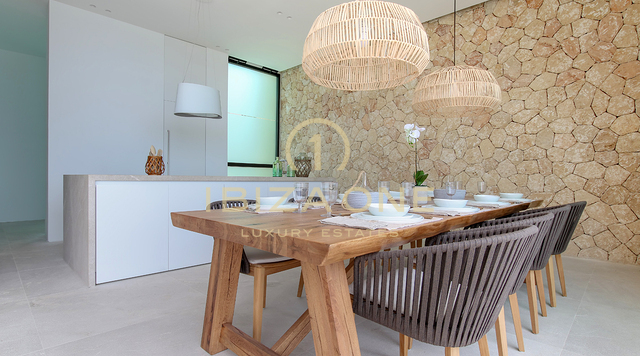 Villa de luxe neuve d'architecture moderne en première ligne de mer à vendre à Majorque, Majorque - Villa de luxe neuve d'architecture moderne en première ligne de mer à louer à Majorque, Majorque