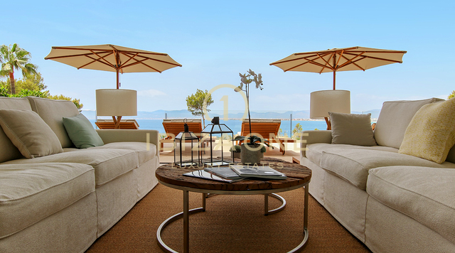 Villa de lujo de nueva construcción de arquitectura moderna en primera línea en Mallorca en venta, Mallorca - Villa de lujo de nueva construcción de arquitectura moderna en primera línea en Mallorca en alquiler, Mallorca