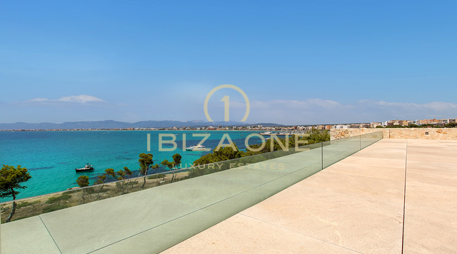 Luxuriöse Neubauvilla mit moderner Architektur in erster Meereslinie auf Mallorca zu verkaufen, Mallorca - Luxuriöse Neubauvilla mit moderner Architektur in erster Meereslinie auf Mallorca zu vermieten, Mallorca