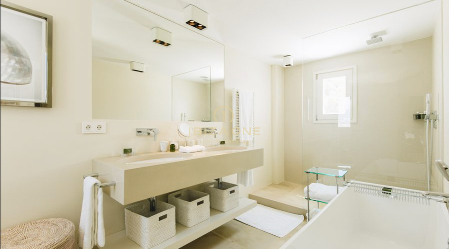 First sea line villa with sea access for rent, Ibiza - First sea line villa with sea access for sale, Ibiza