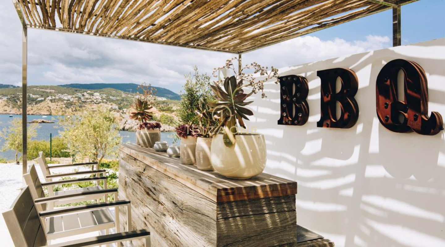 Villa in erster Meereslinie mit Meerzugang zu vermieten, Ibiza - Villa in erster Meereslinie mit Meerzugang zu verkaufen, Ibiza